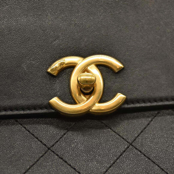 CHANEL Lambskin Stitched Coco Luxe Medium Flap Black - Picture 12 of 16